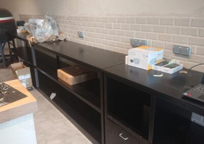 MUEBLE BAJO